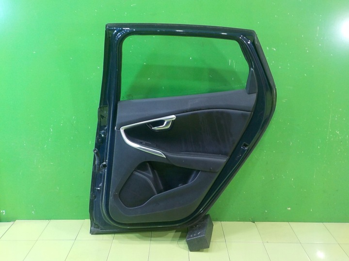 VOLVO V40 II 1.6D2 14R HAYON 5D PORTES DROIT ARRIÈRE COMPLET