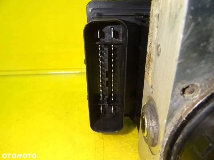 POMPE CONTRÔLEUR ABS OPEL ZAFIRA A LIFT 13246539 00405072E1 NR59