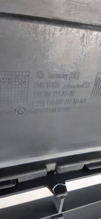 VOLKSWAGEN TOURAN CROSS LIFT PARE-CHOCS AVANT 1T0807221AB-AE