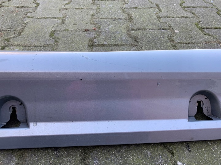 MERCEDES ML W166 AMG SEUIL MOULURE SEUIL GAUCHE A1666980754