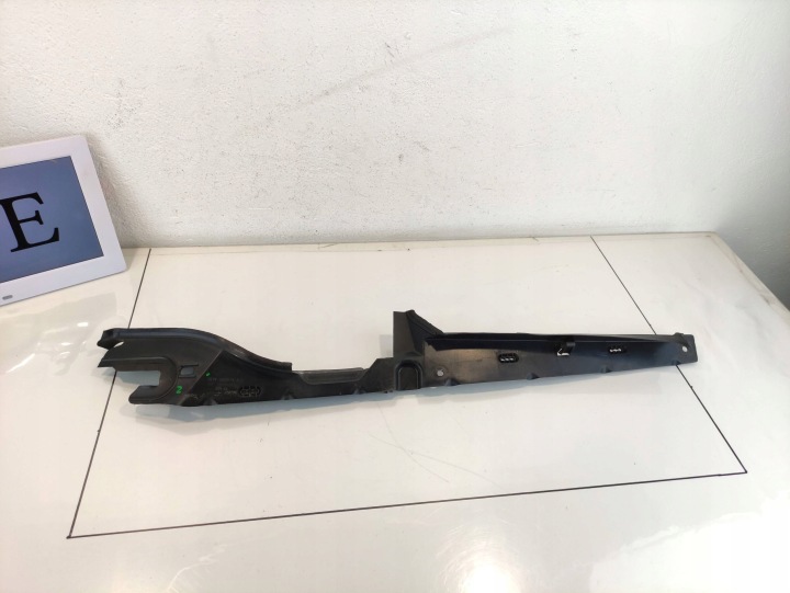 FORD MONDEO MK4 IV PROTECTION INSONORISATION GARDE-BOUE GAUCHE AVANT 7S71A02079A