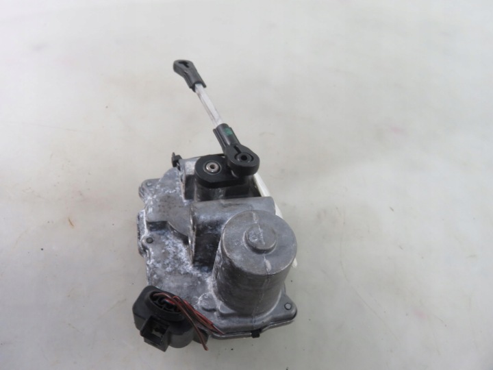 GUIDE CAPOTS COLLECTEURS AUDI A6 C6 2.7 TDI