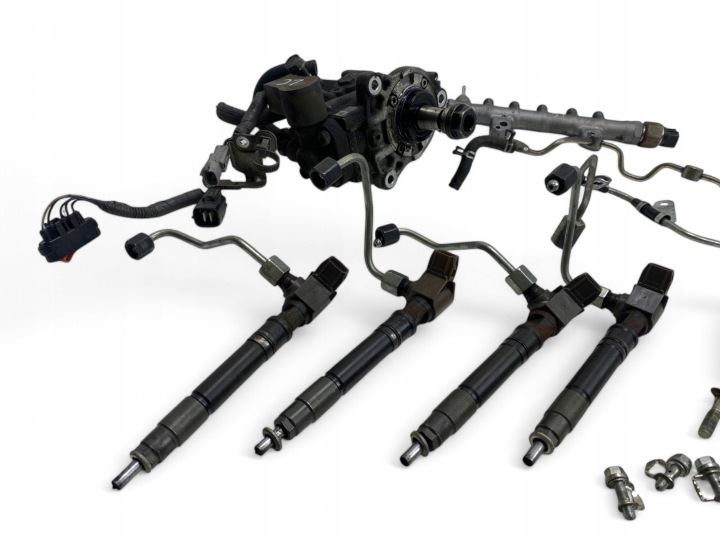 TOYOTA LAND CRUISER (J150) 2017 KIT SYSTÈMES BUSES D'INJECTION CARBURANTS 2367011080