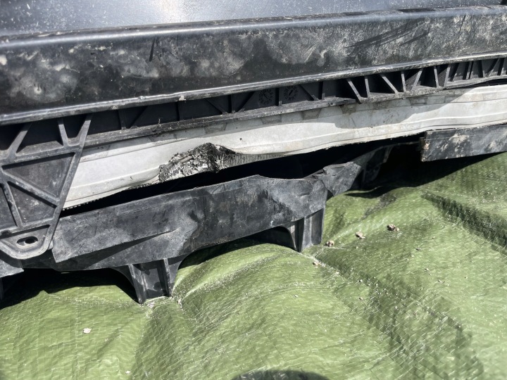 PORSCHE PANAMERA 970 3.6 POUTRE PANNEAU AVANT RENFORCEMENT AVANT RADIATEUR