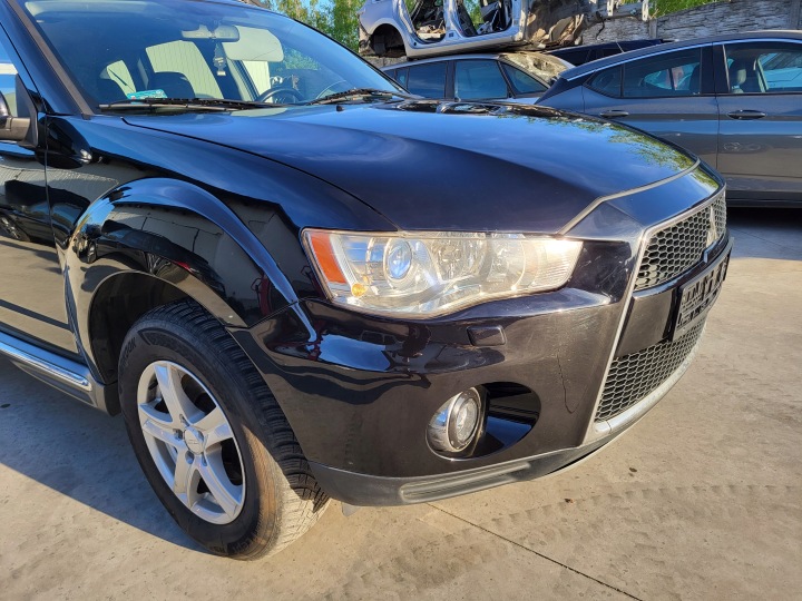 MITSUBISHI OUTLANDER II LIFT AVANT CAPOT PARE-CHOCS AILE PHARE XÉNON X42