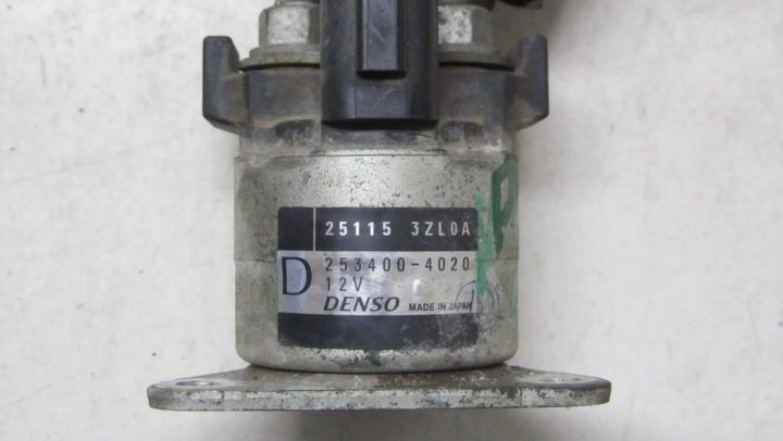 NISSAN PULSAR 1.2 CONDENSATEUR DÉMARREUR STOP 251153ZL0A