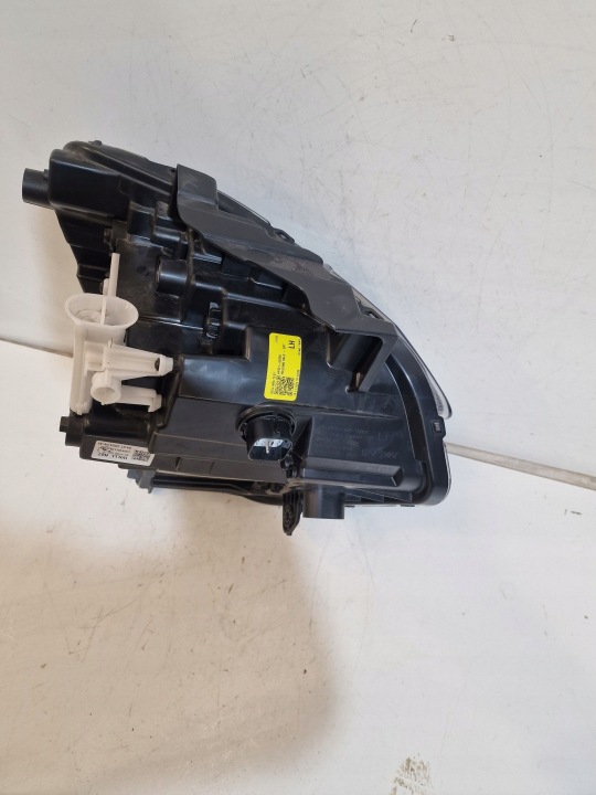 PROJECTEUR AVANT CÔTÉ GAUCHE HYUNDAI KONA II 92101HF100