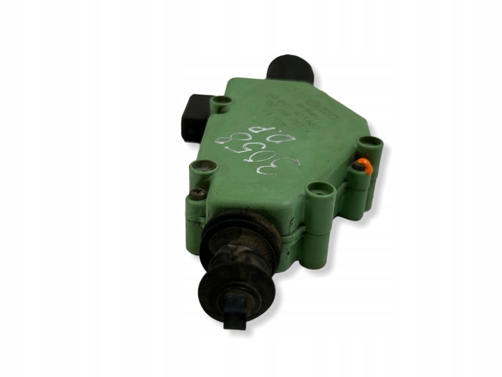 PETIT MOTEUR SERVOMOTEUR SERRURE CENTRAL 7D0959781A