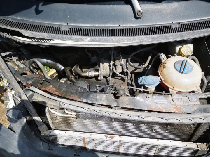 VOLKSWAGEN TRANSPORTER MOTEUR BOUCHONS RÉCHAUFFEURS 2008 1.9L 7H1819939A 52492