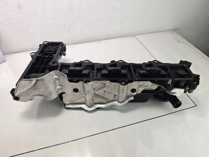 FORD EDGE II 2 2.0 TDCI COUVERCLE DE SOUPAPES 9810700080