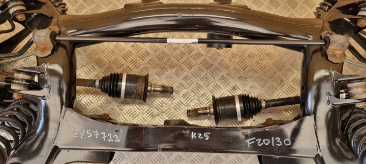 BMW F20 F30 SUSPENSION POUTRE CHÂSSIS CHÂSSIS BERCEAU ARRIÈRE ARRIÈRE 6857722