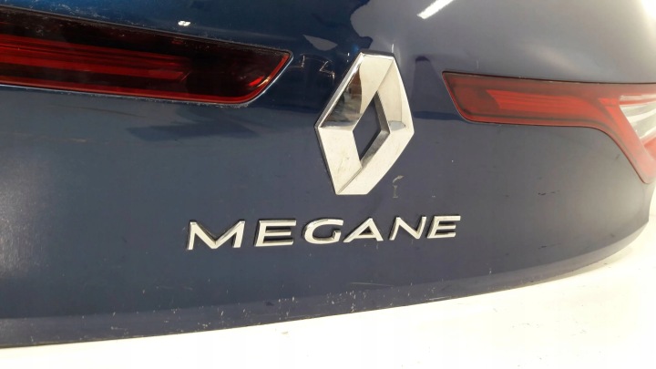 RENAULT MEGANE IV ARRIÈRE COUVERCLES DE COFFRE BERLINE COMPACTE 2019 (H97)