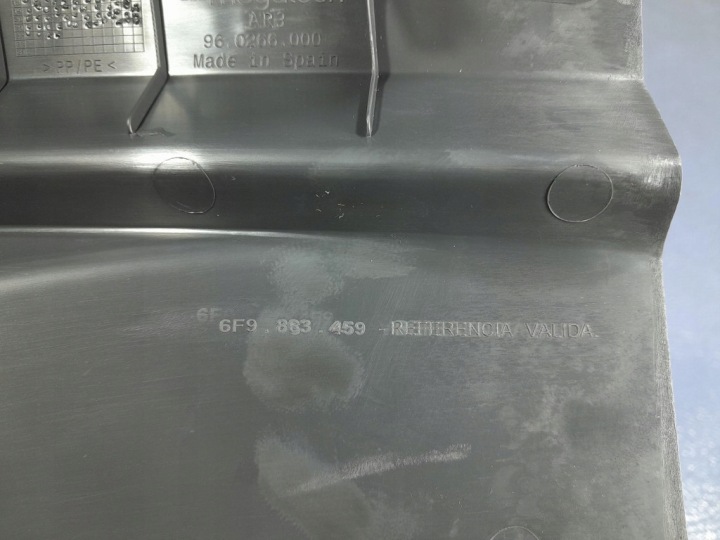 SEAT ARONA CHÂSSIS PROTECTION COURROIE ARRIÈRE SEUIL COUVERCLES DE COFFRE 6F9863459A