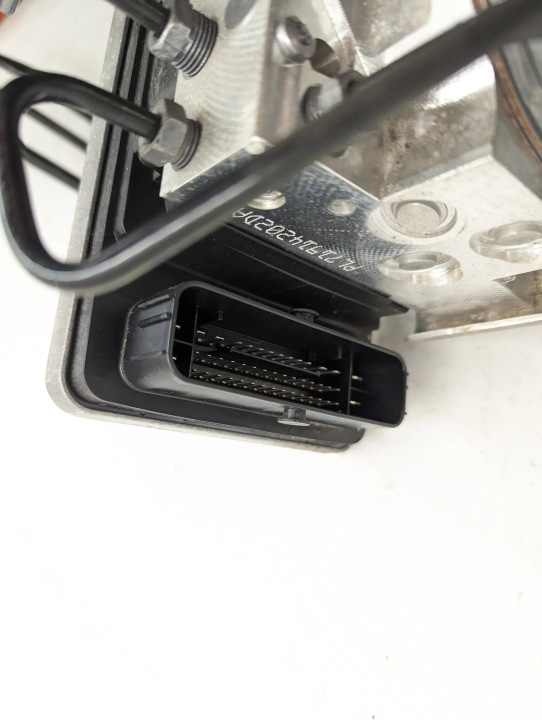 BMW 7 G11 G12 2018 POMPES FREIN