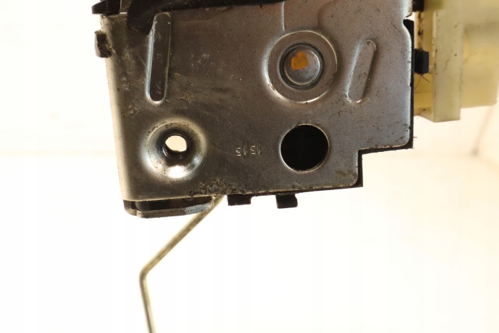 SERRURE GAUCHE AVANT PORTES DACIA DUSTER I LIFT 248106459R