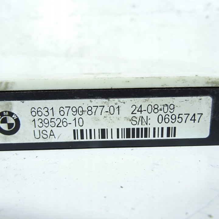 BMW 7 F01 F02 CAPTEUR SRR DROIT 6790877