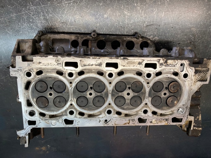 CULASSE MOTEUR COMPLÈTE VIVARO TRAFIC 2.0 DCI M9R MR9780