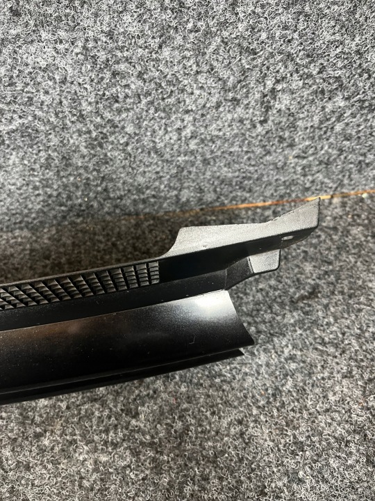 VW GOLF IV GRILLE CALANDRE RADIATEUR LAKIER-LC9Z 1J0853651F