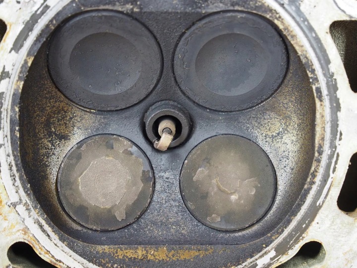 CULASSE W12 6.0 GAUCHE 07C103373N AUDI A8 D3 W12