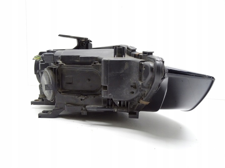 PROJECTEUR PHARE GAUCHE AVANT GAUCHE AVANT XÉNON AUDI A4 B8 LIFT 8K0941005D