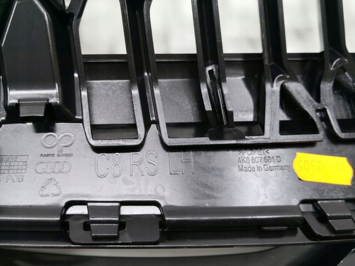 GRILLE CALANDRE PARE-CHOCS AUDI RS6 C8 RS7 4K8 19- L+P ENSEMBLE