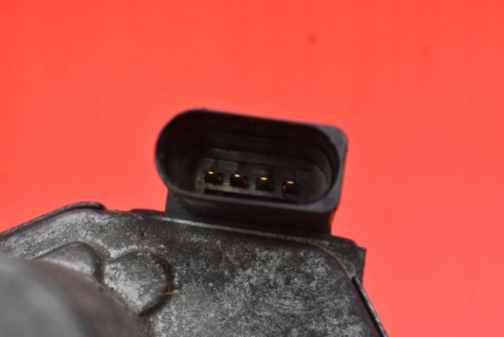 GUIDE CAPOTS COLLECTEURS A2C53112910 AUDI A6 C6 2.7 TDI V6 180 KM 04-08