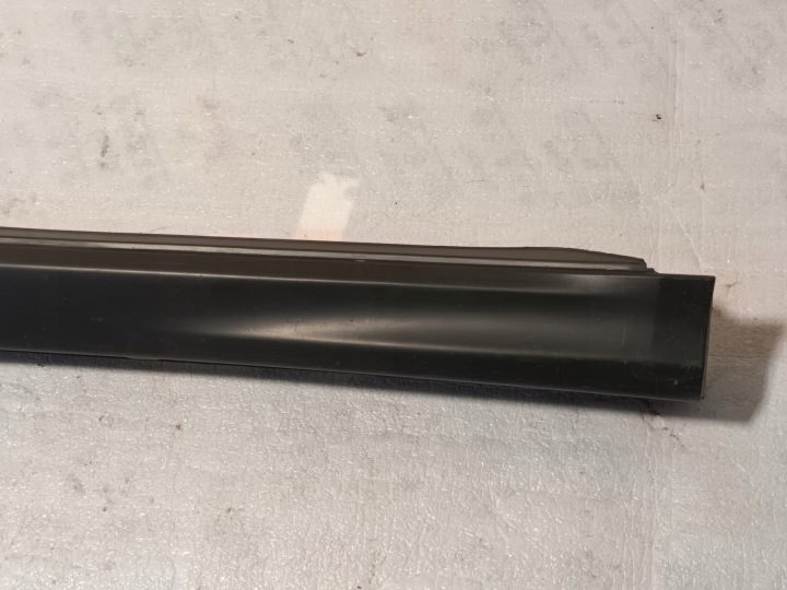 MOULURE SEUIL GAUCHE MITSUBISHI ASX SEUIL GAUCHE