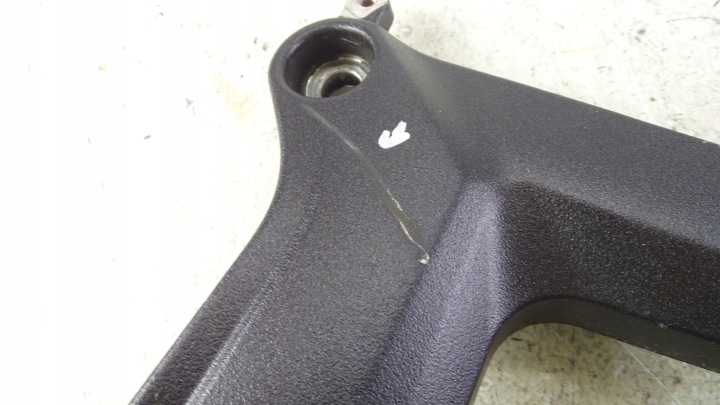 O969 DUCATI MONSTER 696 08-14 RENFORCEMENT CHÂSSIS FIXATION 47130132A