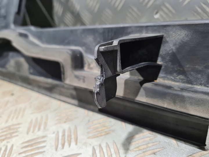 SUPÉRIEURE GUIDE D'AIR PROTECTION OPEL INSIGNIA A