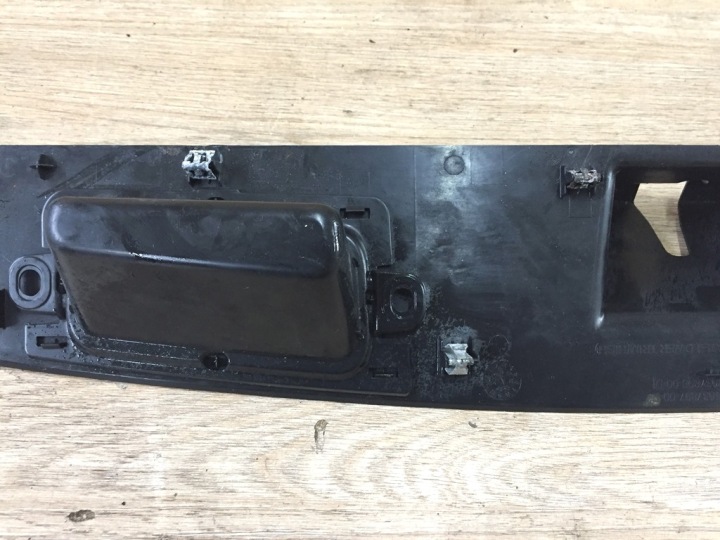 MOULURE COUVERCLES DE COFFRE ARRIÈRE TESLA X 1037897-00-D 1037898-00-D