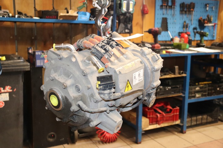 VOLVO V90 S90 V60 S60 2.0 T8 ARRIÈRE PONT ERAD DIFFÉRENTIEL P1216562, 31453914