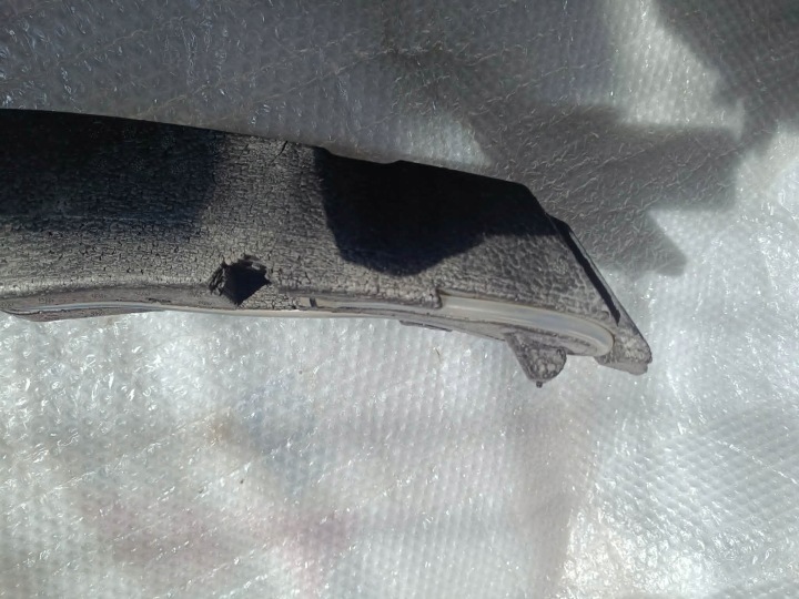 AMORTISSEUR MOUSSE PARE-CHOCS AVANT VOLKSWAGEN TOURAN II 2.287