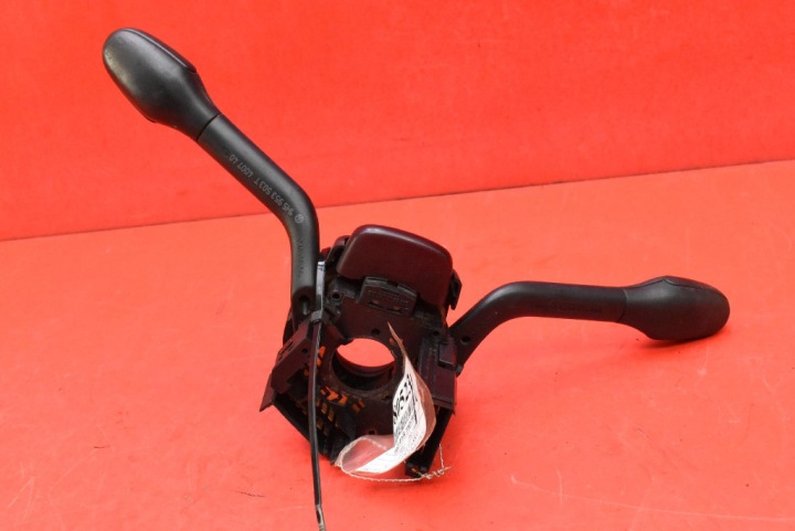 COMMUTATEUR COMPOSITE ARAIGNÉE 1H5953503T VW VENTO 92-98