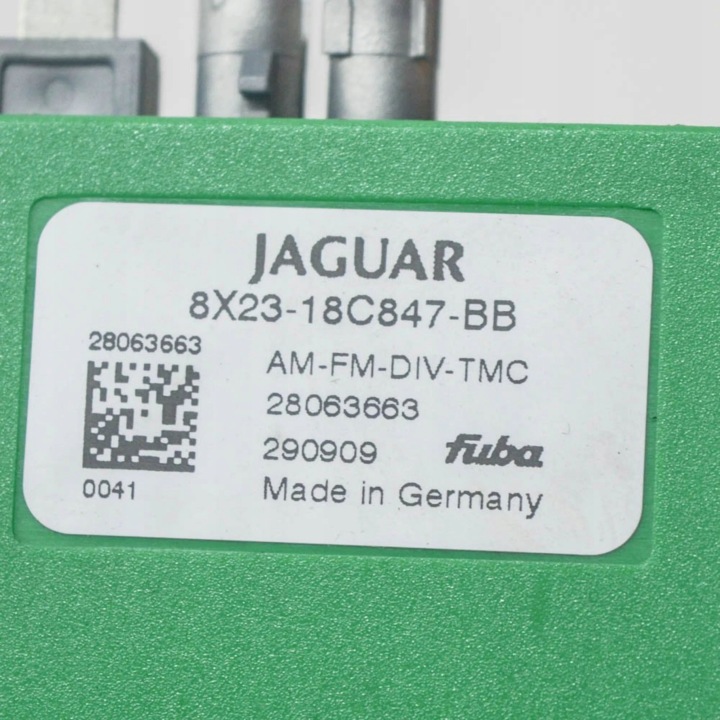 JAGUAR XF X250 2009 AMPLIFICATEUR ANTENNES