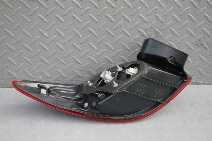 MAZDA 6 GJ UNIVERSEL LIFT 16-19 PHARE ARRIÈRE DROITE LED