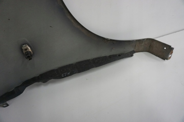 HYUNDAI I10 I LIFT 2010-2014R AILE GAUCHE AVANT V3G GRIS 663110X300