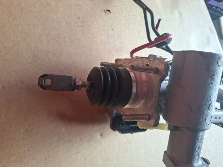 POMPE ABS TOYOTA AURIS II GF 1.8 HYBRIDE 47210-12170