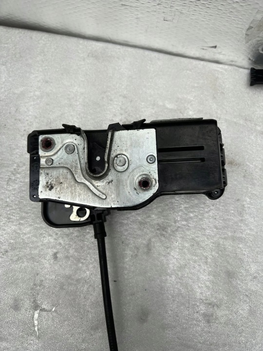 TESLA MODÈLE AVEC 2017 SERRURE DE PORTE ARRIÈRE
