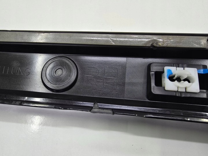 MOULURE SEUIL REVÊTEMENT SEUIL AUDI A3 8Y0 S3 S-LINE RS3 20- DROITE 8Y0853856