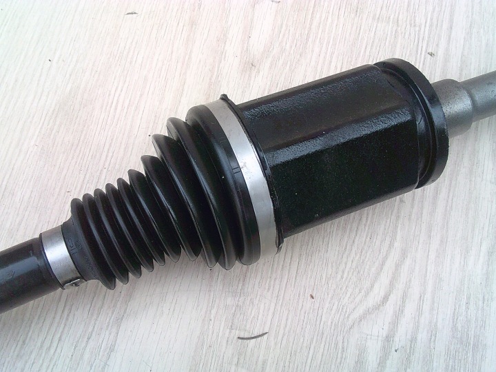 BMW G14 G15 G16 DEMI-ARBRE DROITE AVANT EN TRÈS BON ÉTAT 9895662 U9895662 U989566201