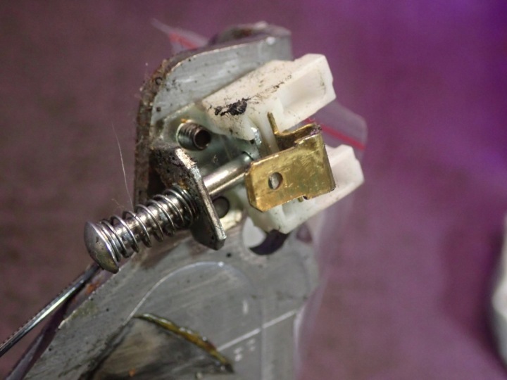 FREIN À MAIN ÉLECTRIQUE 3M51-2598-DC DORD C-MAX MK1