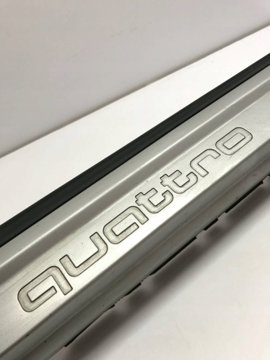 MOULURE SEUIL DROITE AUDI A4 B9 LIFT ALLROAD 2019- 8W9853856H