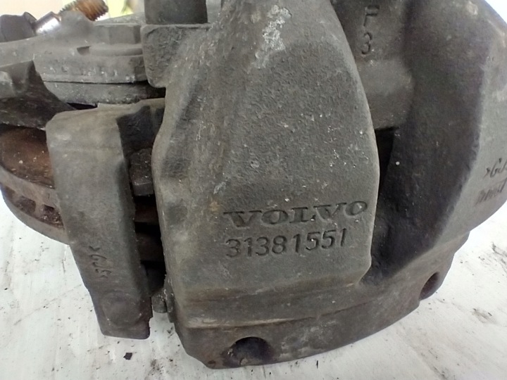 VOLVO V90 S90 2.0 D4 AUTOMATE ROTULE DE DIRECTION GAUCHE AVANT 31682225 ÉTRIER DE FREIN 31381551