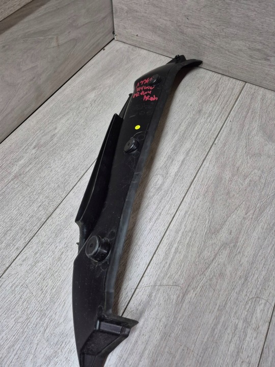 13365. TAYCAN PROTECTION AILE DROIT AVANT 9J1854778