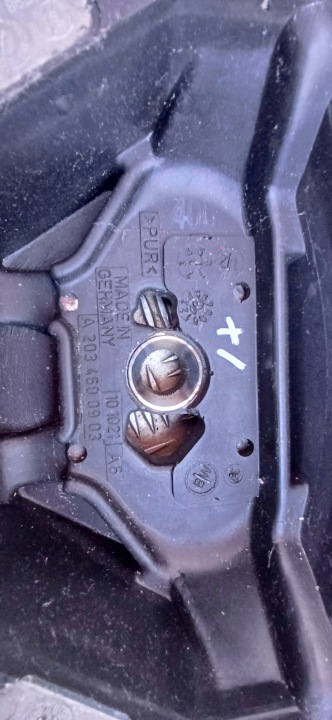 MERCEDES W203 VOLANT CUIR CUIR À TROIS BRAS LADAN