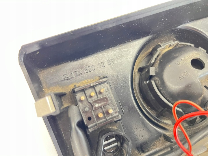 AMPOULE ÉCLAIRAGE CABINES TAXI LUPKA MERCEDES W124 1248201201 1248206810