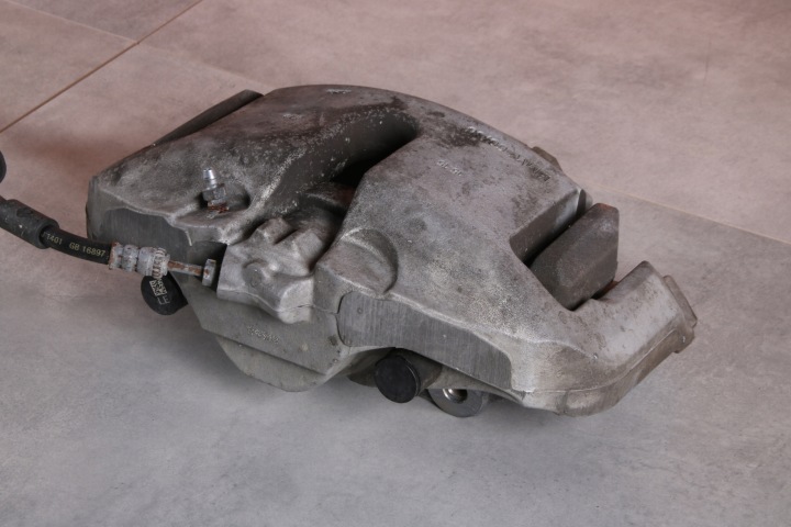 BMW F01 F10 F11 F12 F13 ÉTRIER DE FREIN DE FREIN DROIT AVANT 6786818 60/36/348