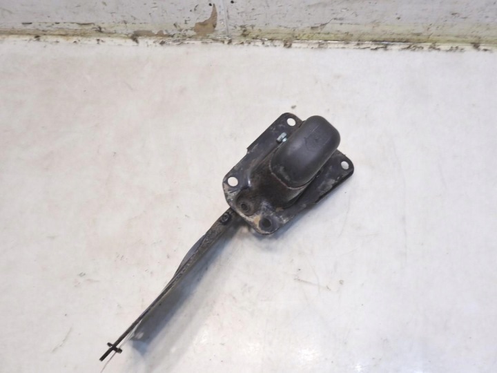 BRAS DE SUSPENSION DROIT ARRIÈRE AUDI A3 8P 1.9 TDI 1K0505226C