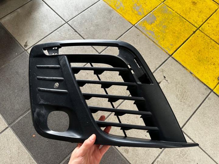 GRILLE PARE-CHOCS AVANT AVANT DROITE JUMPY EXPERT TRAVELLER 16-