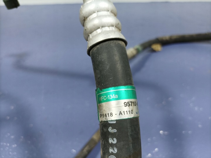 SUZUKI IGNIS II 1.5 CONDUITES DE DÉRIVATION TUBES CLIMATISATION 2 PCS 95710-86G10